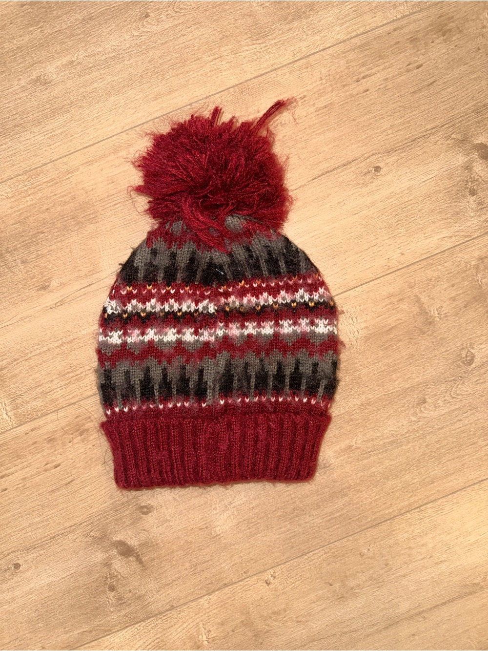 Cozy Red Pom-Pom Knit Beanie - Women's Winter Hat